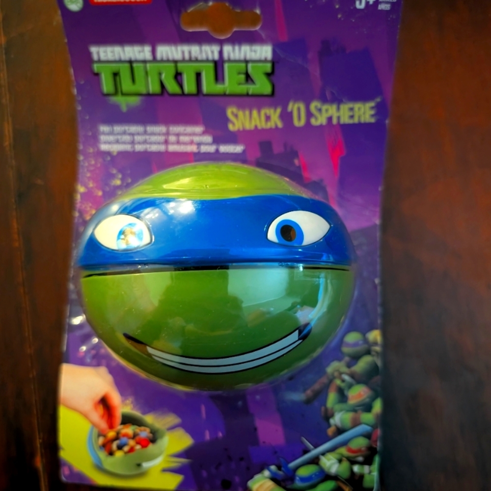 Teenage Mutant Ninja Turtles Snack 'O Sphere - Green and Blue